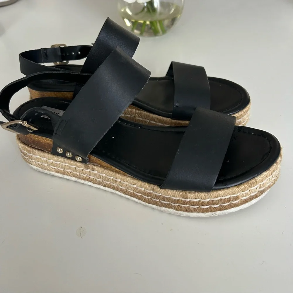 Steve Madden Catia wspaseillw leathwe sandals 8.5